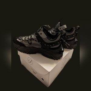 Javi Dominance Sneakers